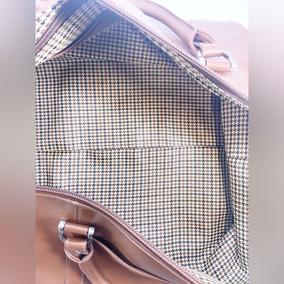 Cutter & Buck Weekender Duffle Bag - Picture 6 of 6